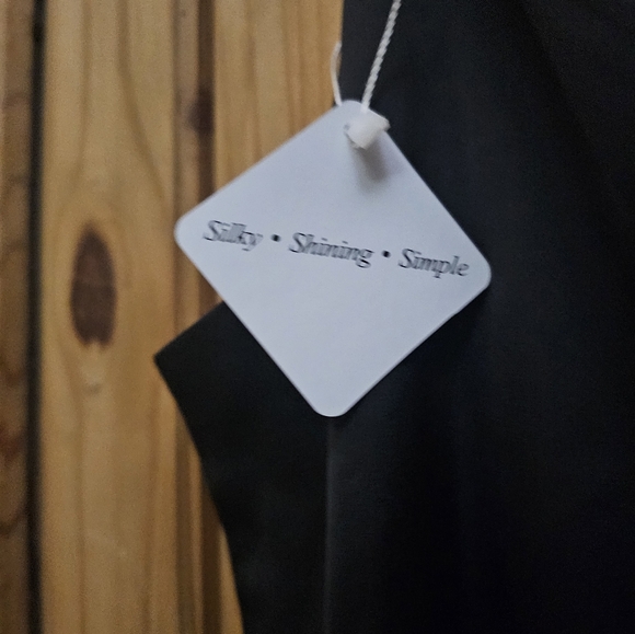 Silk satin camisole - Picture 2 of 4